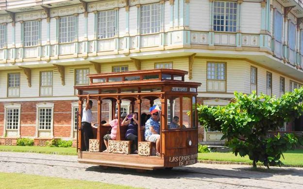 Las Casas Filipinas Bataan Guided Tour